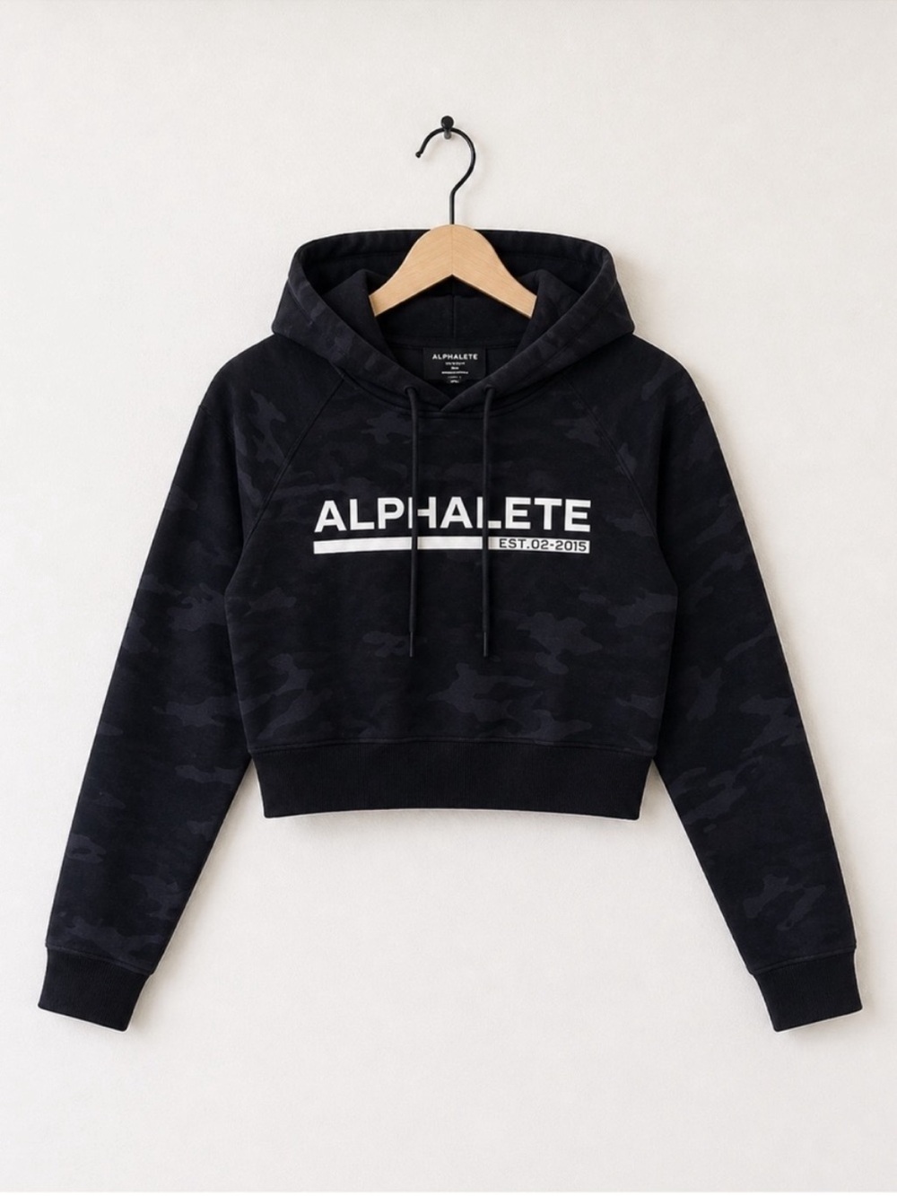 NWT Alphalete Identity Black Camo Cropped Hoodie Size XS